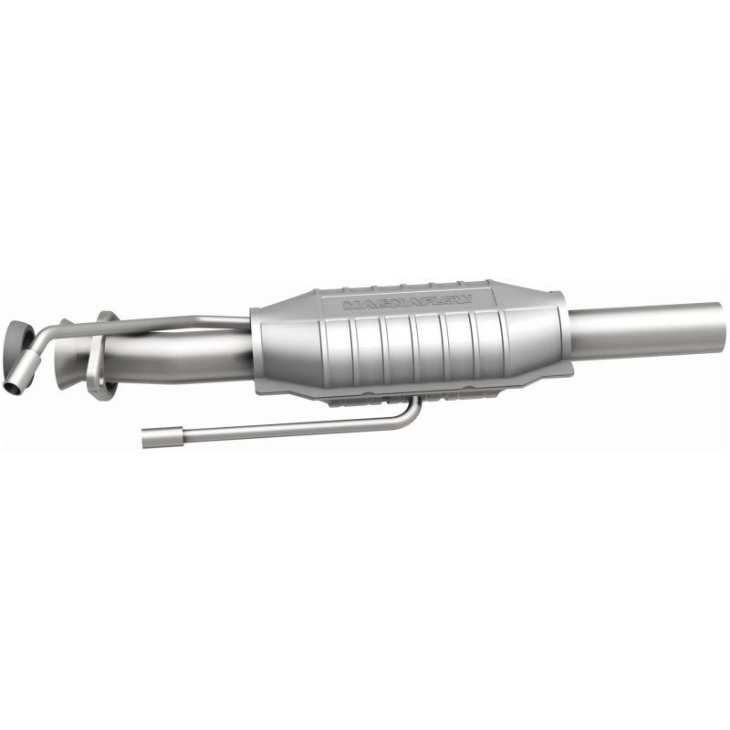 MagnaFlow Standard Grade Federal / EPA Compliant Direct-Fit Catalytic Converter 23359 Photo - out of package