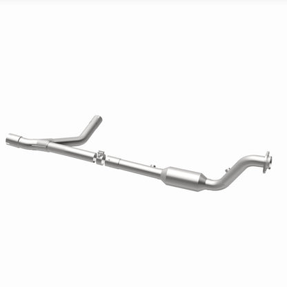 Magnaflow 04-05 Dodge Ram 1500 5.7L Direct Fit Converter 4651597 4651597 360 Degree Image Set