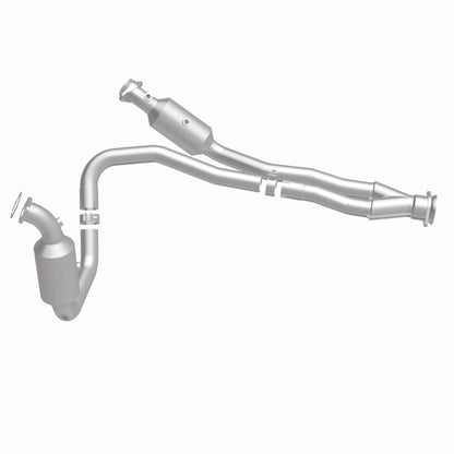 Magnaflow Conv DF 2015-2017 Transit-150 V6 3.5 OEM Underbody 21-710 21-710 360 Degree Image Set