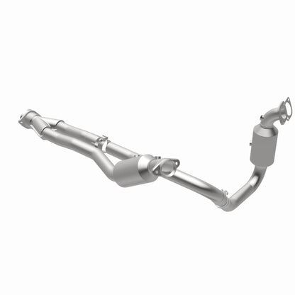 Magnaflow Conv DF 2015-2017 Transit-150 V6 3.5 OEM Underbody 21-710 21-710 360 Degree Image Set