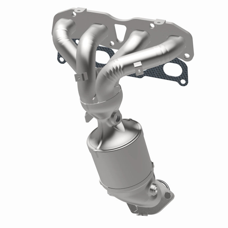 MagnaFlow Nissan California Grade CARB Compliant Manifold Catalytic Converter 5582295 360 Degree Image Set