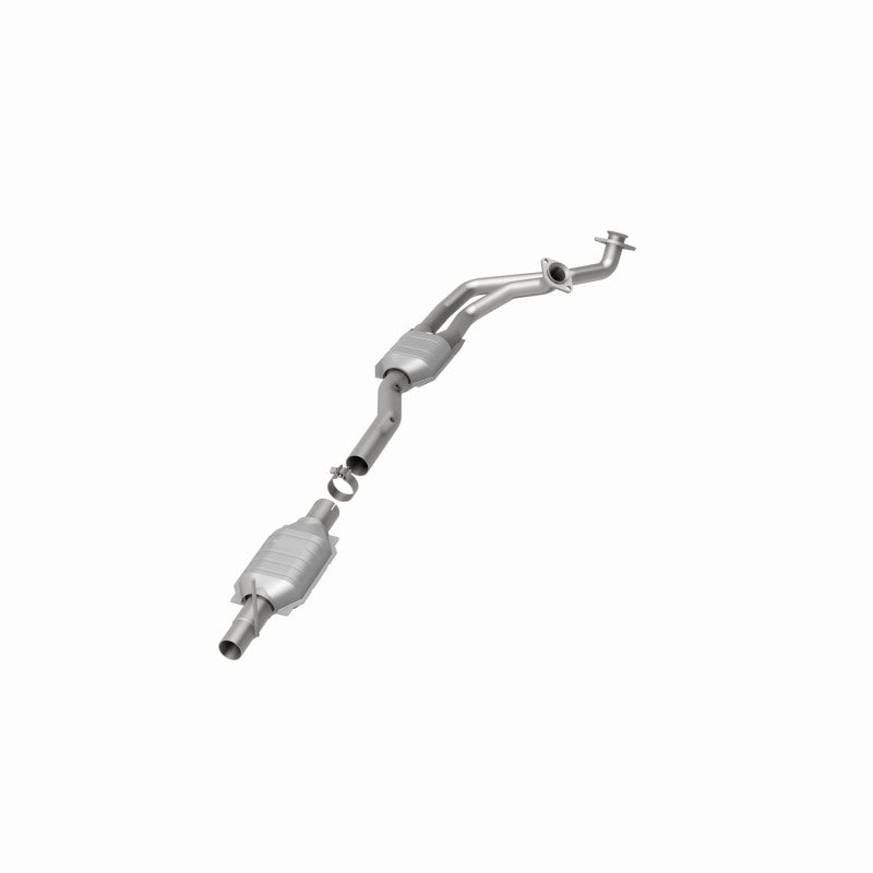 MagnaFlow Ford HM Grade Federal / EPA Compliant Direct-Fit Catalytic Converter 93190 360 Degree Image Set