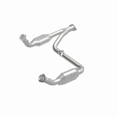 MagnaFlow HM Grade Federal / EPA Compliant Direct-Fit Catalytic Converter 93603 360 Degree Image Set