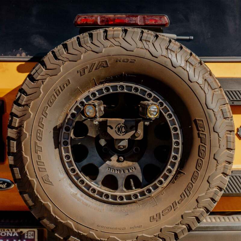 KC HiLiTES 2018+ Jeep Wrangler JL / 2021+ Ford Bronco Raptor Spare Tire Carrier Light Mount 7478 7478 Photo - lifestyle view