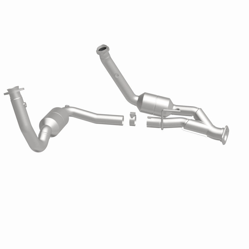 MagnaFlow Jeep OEM Grade Federal / EPA Compliant Direct-Fit Catalytic Converter 49709 360 Degree Image Set