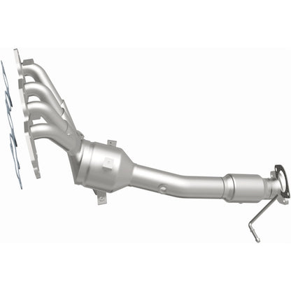 MagnaFlow Mazda 3 California Grade CARB Compliant Manifold Catalytic Converter 5531802 Photo - out of package