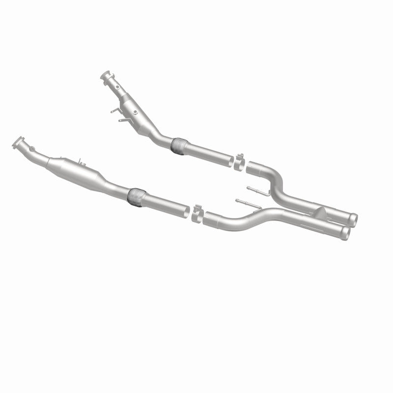 MagnaFlow Mercedes-Benz OEM Grade Federal / EPA Compliant Direct-Fit Catalytic Converter 21-501 360 Degree Image Set