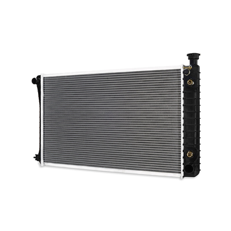 Mishimoto 1988-1995 Chevrolet C/K 5.0L/5.7L V8 Gas Replacement Radiator R618-AT Photo - Close Up