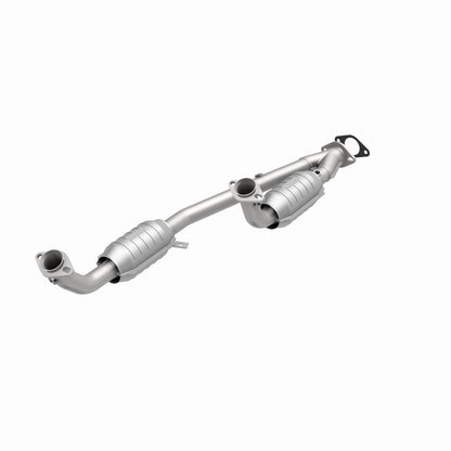MagnaFlow Ford Windstar HM Grade Federal / EPA Compliant Direct-Fit Catalytic Converter 23353 360 Degree Image Set