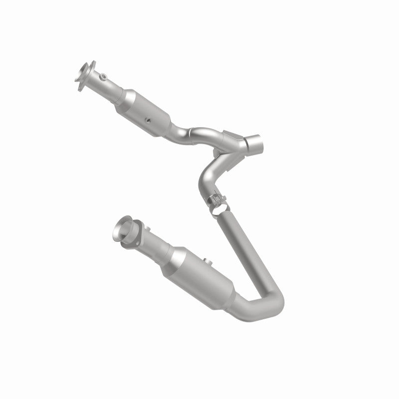 MagnaFlow California Grade CARB Compliant Direct-Fit Catalytic Converter 5551665 360 Degree Image Set