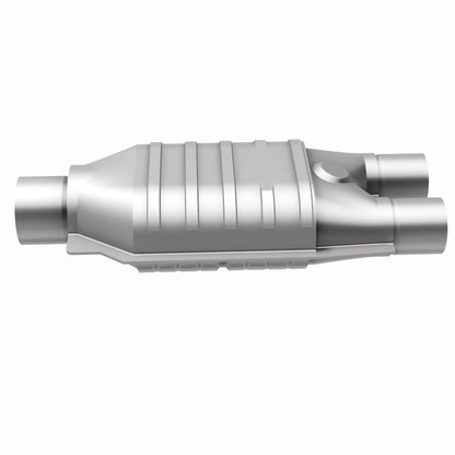 MagnaFlow Standard Grade Federal / EPA Compliant Universal Catalytic Converter 94007 360 Degree Image Set