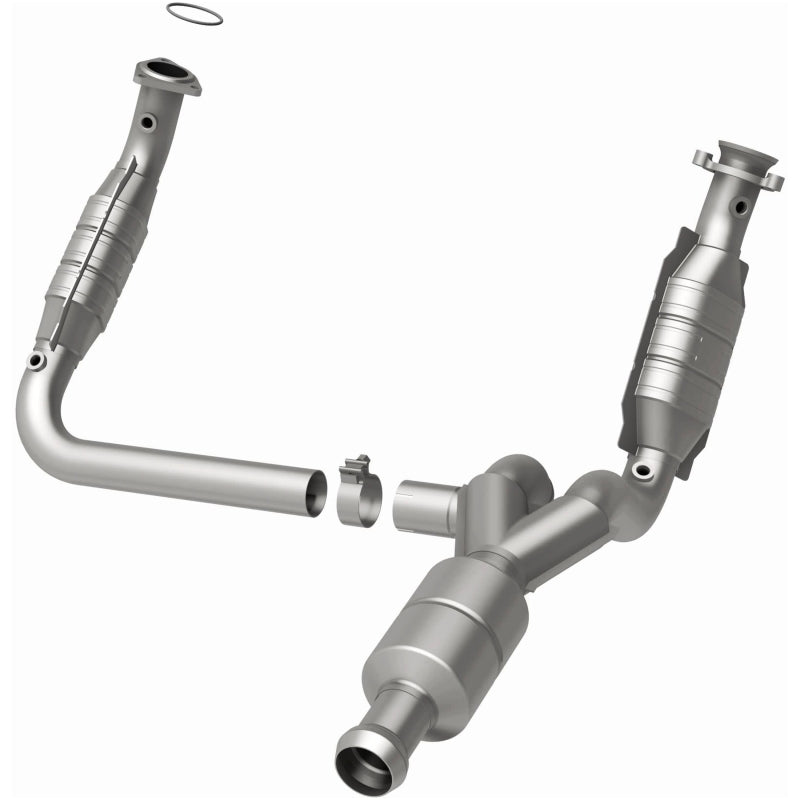 MagnaFlow California Grade CARB Compliant Direct-Fit Catalytic Converter 5481578 Photo - out of package