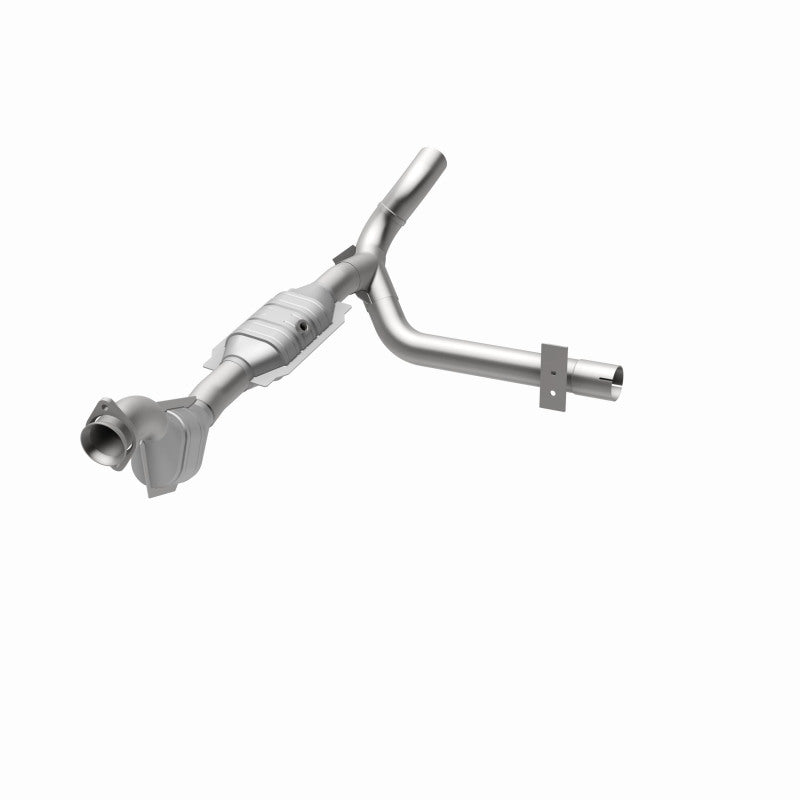 MagnaFlow Ford HM Grade Federal / EPA Compliant Direct-Fit Catalytic Converter 93629 360 Degree Image Set
