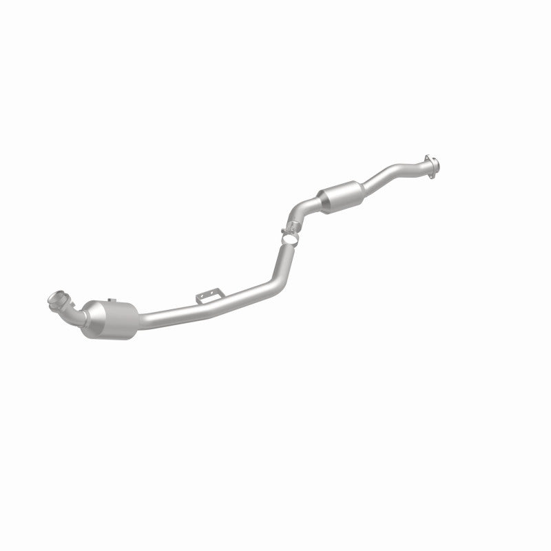 MagnaFlow Mercedes-Benz E350 OEM Grade Federal / EPA Compliant Direct-Fit Catalytic Converter 51665 360 Degree Image Set