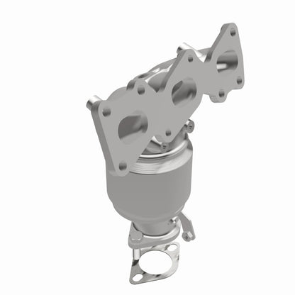 MagnaFlow Kia Sedona OEM Grade Federal / EPA Compliant Manifold Catalytic Converter 52782 360 Degree Image Set