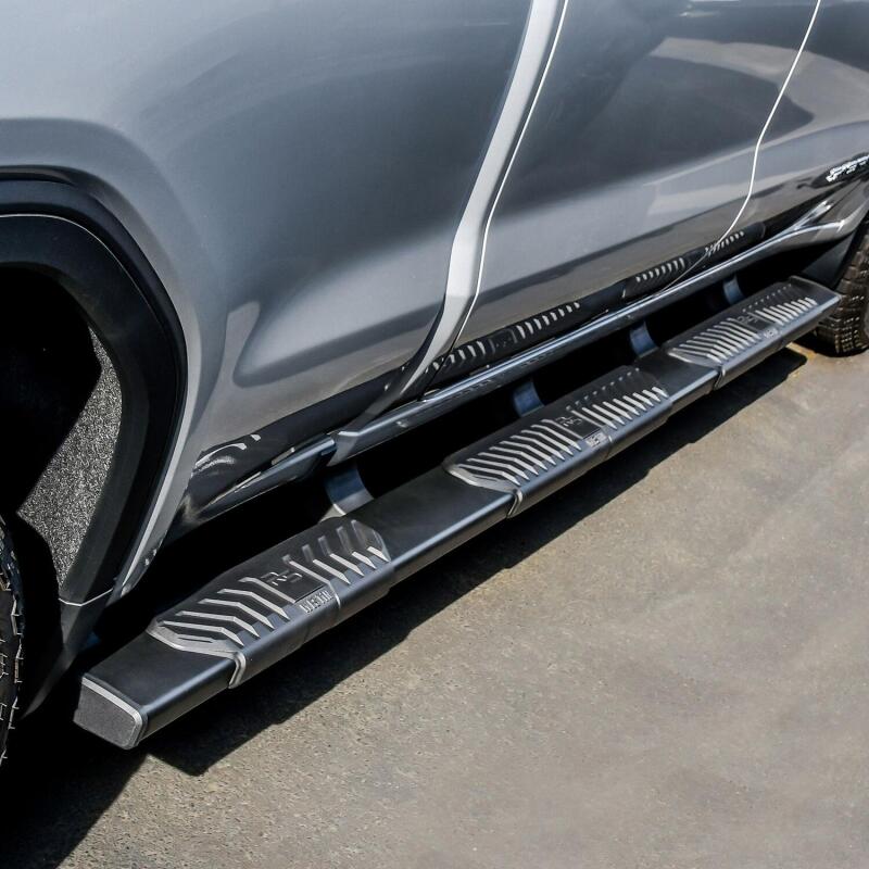 Westin 2019 Chevrolet Silverado/Sierra 1500 Crew Cab (6.5ft) R5 Modular Nerf Step Bars - Black 28-534695 28-534695 Photo - Mounted