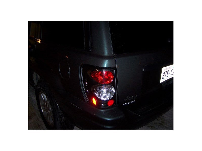 Spyder Jeep Grand Cherokee 99-04 Euro Style Tail Lights Black ALT-YD-JGC99-BK 5005625 5005625 User 1