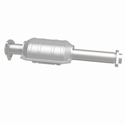 MagnaFlow Suzuki Sidekick Standard Grade Federal / EPA Compliant Direct-Fit Catalytic Converter 22619 360 Degree Image Set