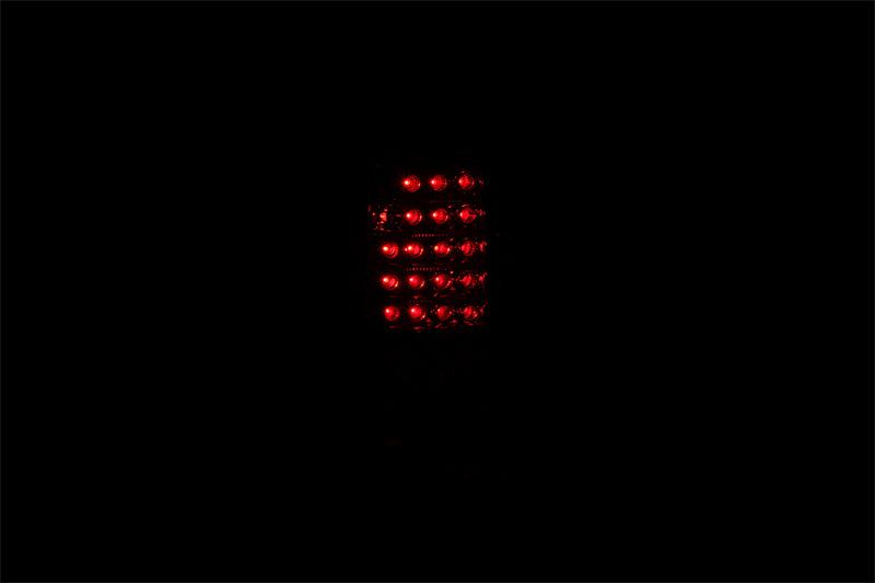 Anzo 1999-2007 Chevrolet Silverado 1500 LED Taillights Red/Clear 311010 Photo - Mounted