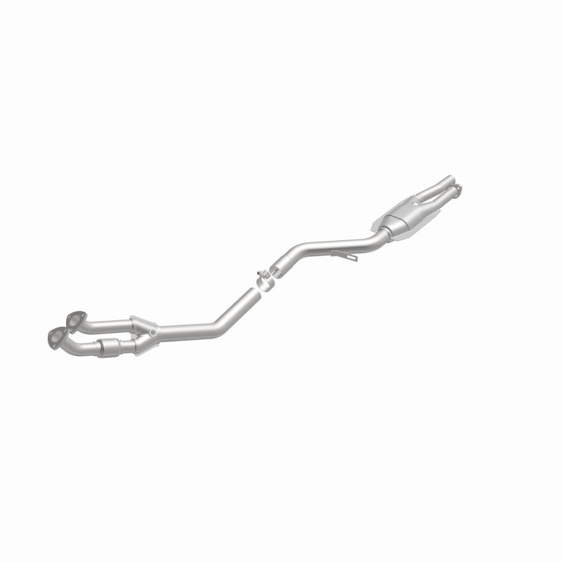 MagnaFlow BMW 525i Standard Grade Federal / EPA Compliant Direct-Fit Catalytic Converter 23807 360 Degree Image Set