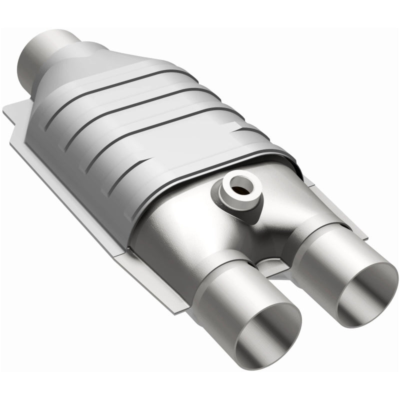 MagnaFlow HM Grade Federal / EPA Compliant Universal Catalytic Converter 99647HM Photo - out of package