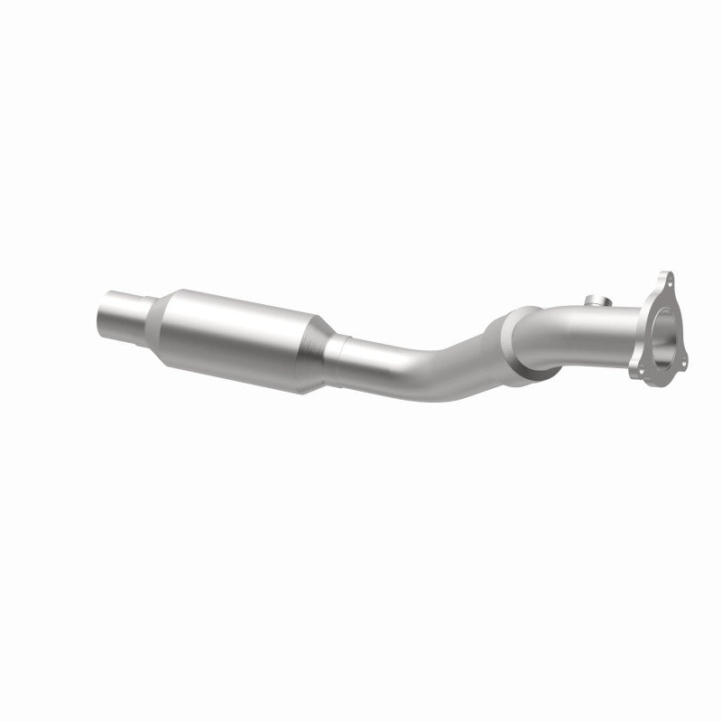 MagnaFlow Chrysler Pacifica California Grade CARB Compliant Direct-Fit Catalytic Converter 4551018 360 Degree Image Set