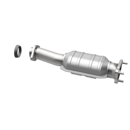MagnaFlow HM Grade Federal / EPA Compliant Direct-Fit Catalytic Converter 93641 360 Degree Image Set