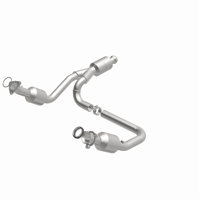 MagnaFlow OEM Grade Federal / EPA Compliant Direct-Fit Catalytic Converter 52642 360 Degree Image Set