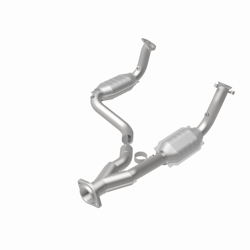 MagnaFlow Chevrolet SSR HM Grade Federal / EPA Compliant Direct-Fit Catalytic Converter 93380 360 Degree Image Set