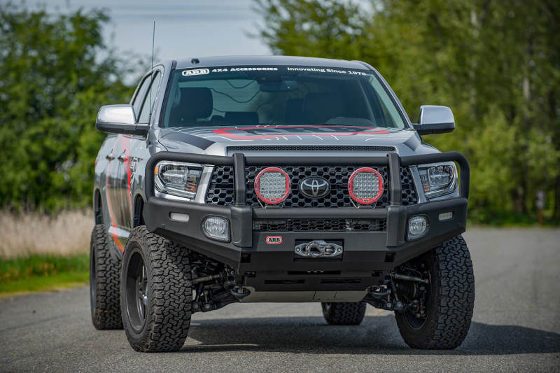 ARB Summit Combar Kit Textured Tundra 2014-17 ARB Fog Ii 3415020K 3415020K Photo - lifestyle view