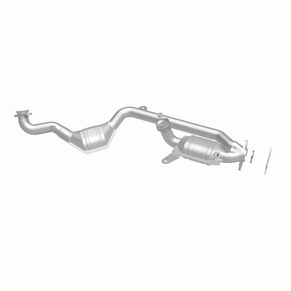 MagnaFlow Lincoln Continental HM Grade Federal / EPA Compliant Direct-Fit Catalytic Converter 93233 360 Degree Image Set