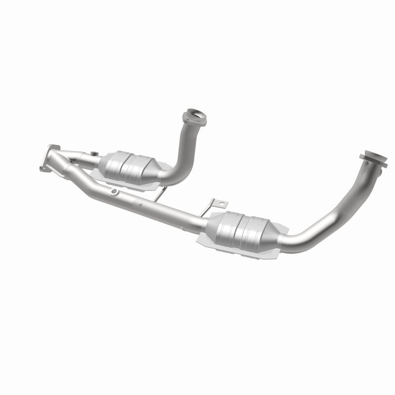 MagnaFlow Ford Windstar California Grade CARB Compliant Direct-Fit Catalytic Converter 4451381 360 Degree Image Set