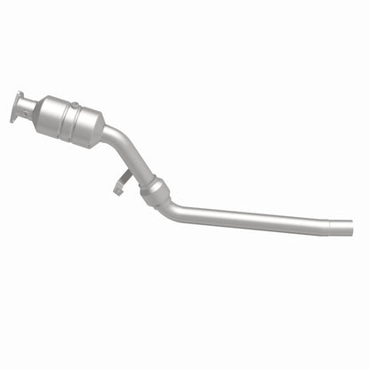 MagnaFlow Audi A4 Quattro OEM Grade Federal / EPA Compliant Direct-Fit Catalytic Converter 51124 360 Degree Image Set