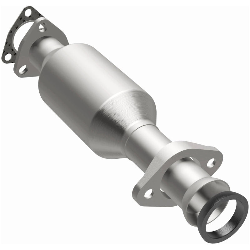 MagnaFlow Standard Grade Federal / EPA Compliant Direct-Fit Catalytic Converter 22636 Photo - out of package