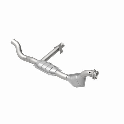 MagnaFlow Ford OEM Grade Federal / EPA Compliant Direct-Fit Catalytic Converter 51839 360 Degree Image Set