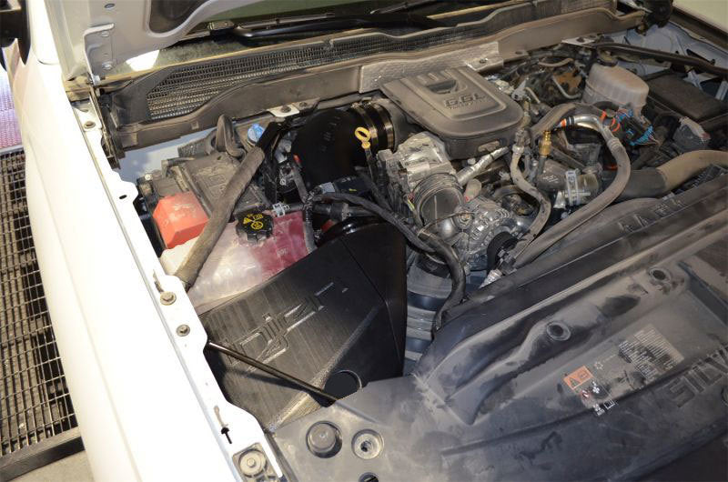 Injen 15-16 GMC Duramax LML 6.6L Evolution Intake EVO7014 EVO7014 Photo - Mounted
