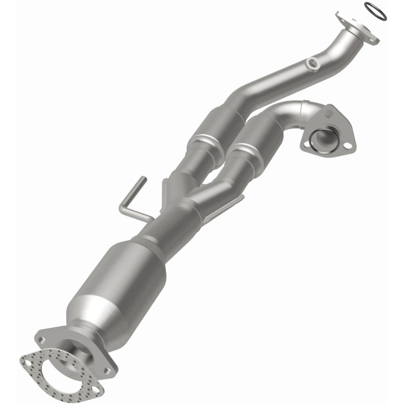 MagnaFlow Nissan Quest California Grade CARB Compliant Direct-Fit Catalytic Converter 5491710 Photo - out of package