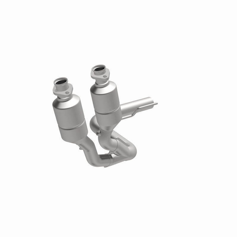 MagnaFlow Jeep Grand Cherokee OEM Grade Federal / EPA Compliant Direct-Fit Catalytic Converter 49744 360 Degree Image Set