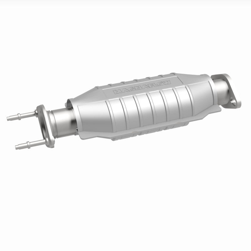 MagnaFlow Kia Sportage HM Grade Federal / EPA Compliant Direct-Fit Catalytic Converter 23281 360 Degree Image Set