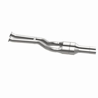 MagnaFlow BMW HM Grade Federal / EPA Compliant Direct-Fit Catalytic Converter 24510 360 Degree Image Set