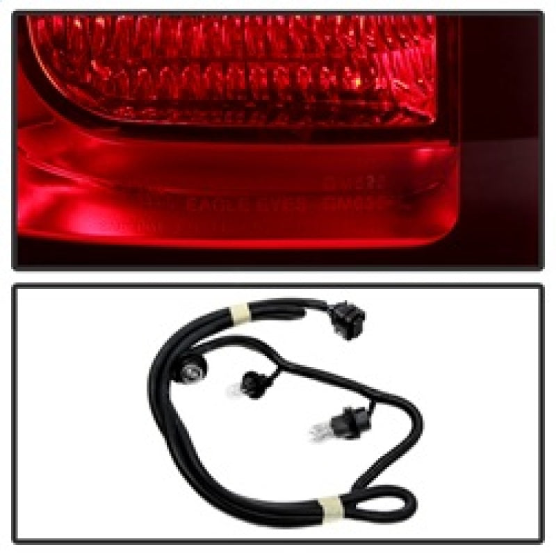 SPYDER Xtune Chevy Silverado 2014-2016 Driver Side Tail Lights - OEM Left ALT-JH-CS14-OE-L 9031915 9031915 Photo - Unmounted
