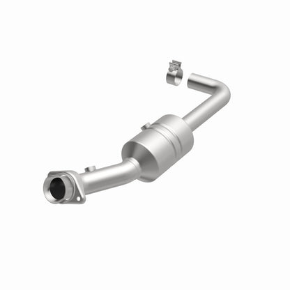 MagnaFlow Ford F-150 OEM Grade Federal / EPA Compliant Direct-Fit Catalytic Converter 52157 360 Degree Image Set