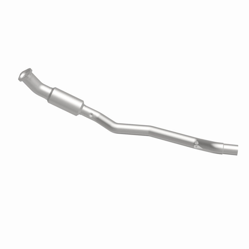 MagnaFlow OEM Grade Federal / EPA Compliant Direct-Fit Catalytic Converter 21-539 360 Degree Image Set