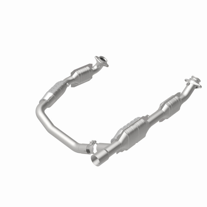 MagnaFlow Ford HM Grade Federal / EPA Compliant Direct-Fit Catalytic Converter 93167 360 Degree Image Set