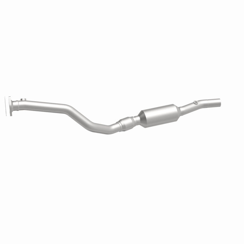 MagnaFlow California Grade CARB Compliant Direct-Fit Catalytic Converter 4481658 360 Degree Image Set