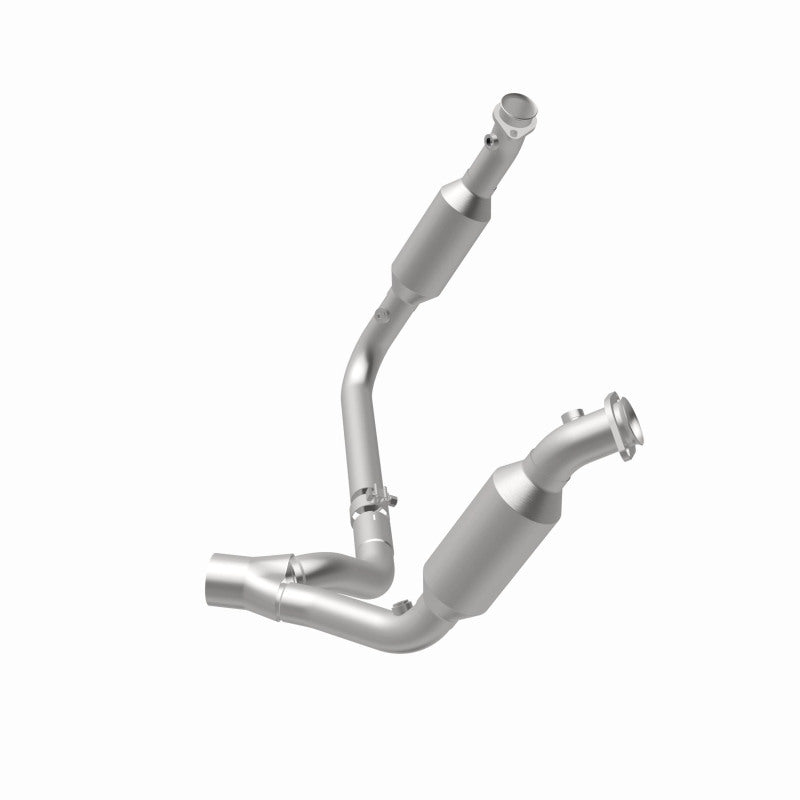MagnaFlow Dodge Ram 1500 California Grade CARB Compliant Direct-Fit Catalytic Converter 5451711 360 Degree Image Set