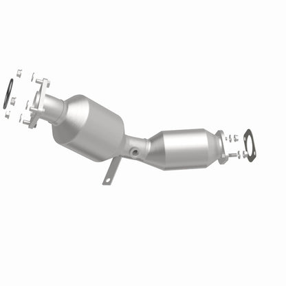 MagnaFlow Infiniti California Grade CARB Compliant Direct-Fit Catalytic Converter 5582144 360 Degree Image Set