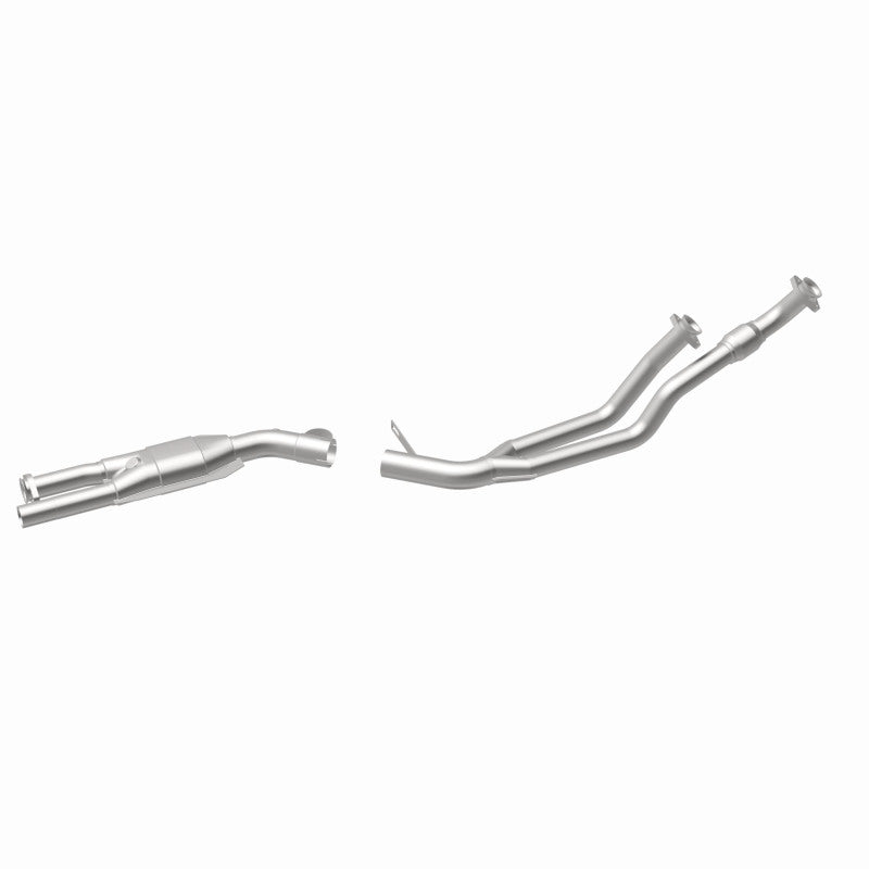 MagnaFlow BMW 535i Standard Grade Federal / EPA Compliant Direct-Fit Catalytic Converter 23817 360 Degree Image Set
