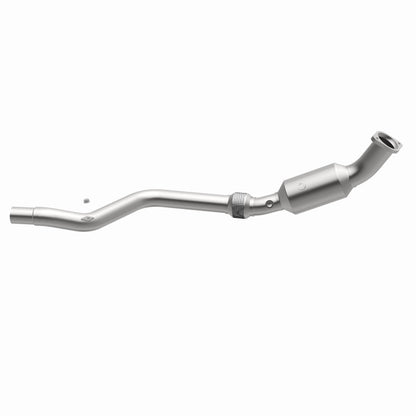 MagnaFlow California Grade CARB Compliant Direct-Fit Catalytic Converter 5461140 360 Degree Image Set