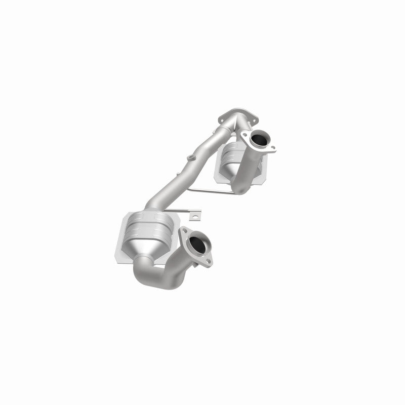 MagnaFlow Ford Windstar California Grade CARB Compliant Direct-Fit Catalytic Converter 4451381 360 Degree Image Set